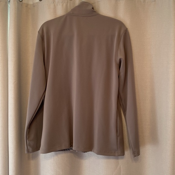 Running Jacket - Picture 2 of 3